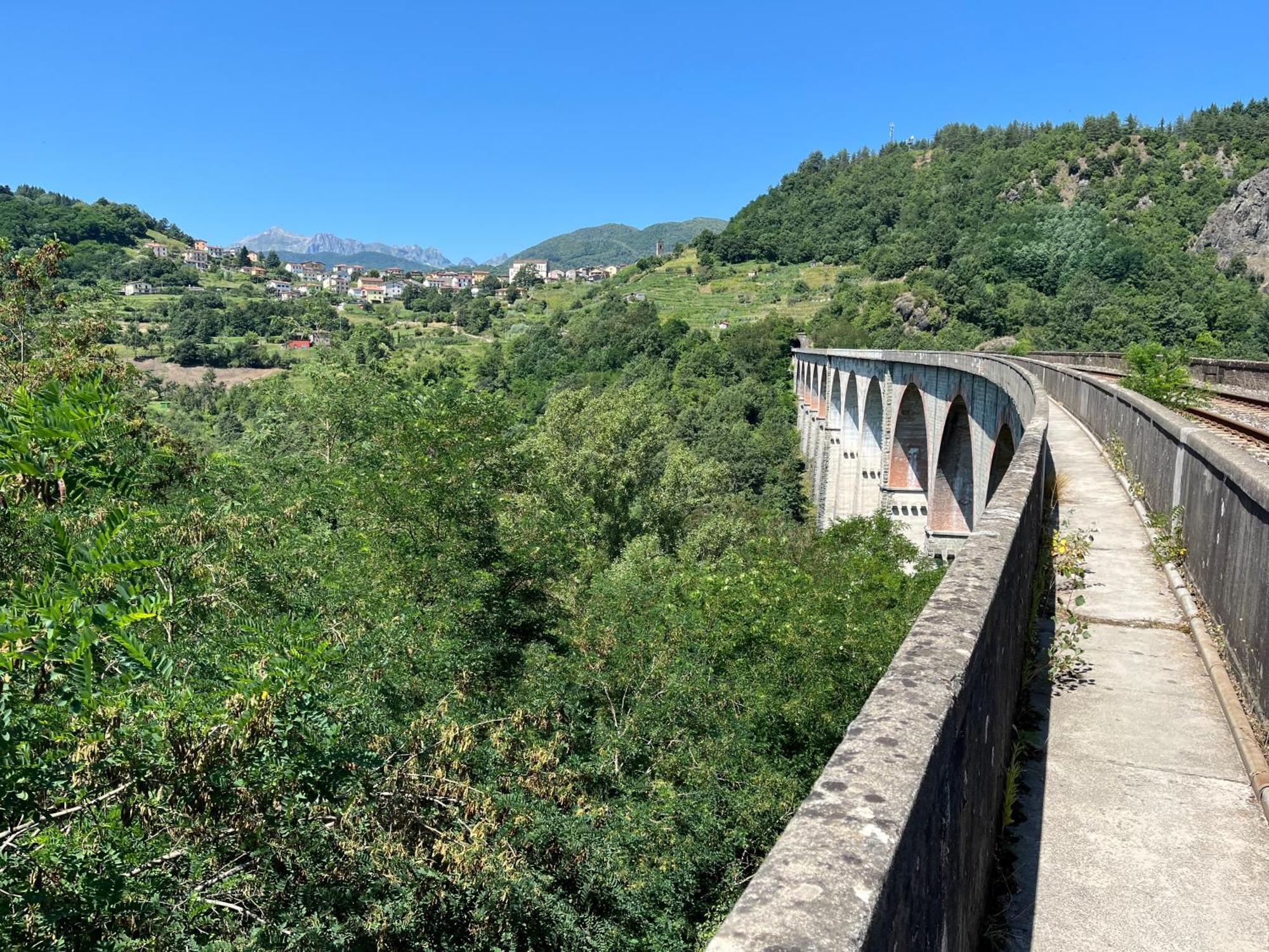 Borgo Del Sole Farm stay Poggio (Lucca)